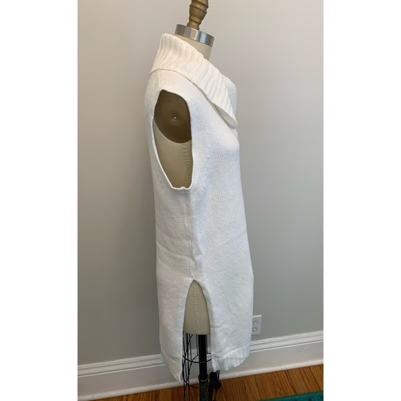 Halogen Sleeveless Turtleneck Tunic Sweater Cream - Picture 3 of 9